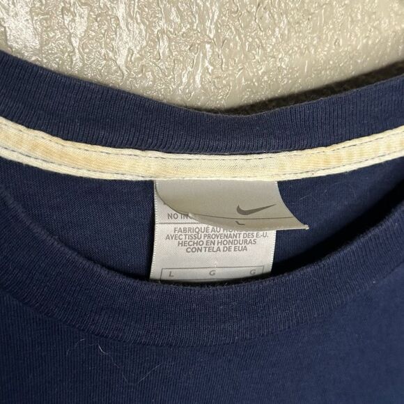 Vintage Nike Embroidered Logo T Shirt Large - Picture 3 of 4
